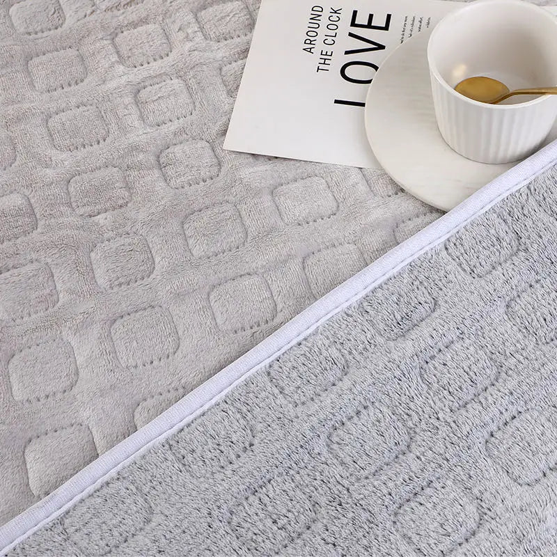 Winter Electric Blanket with Adjustable Temperature - Heated Throw for Home & Office Warmth